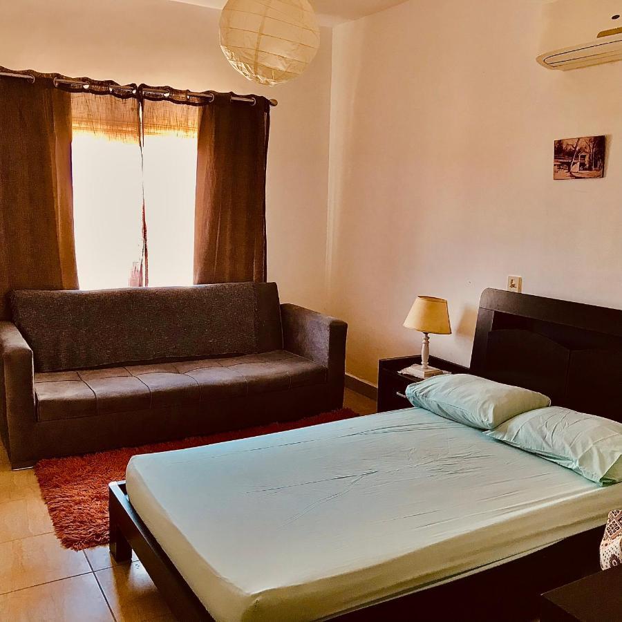 Chalet Marina Wadi Degla Families Only Pool View 2Nd Floor 6 Adults Ain Sukhna Dış mekan fotoğraf