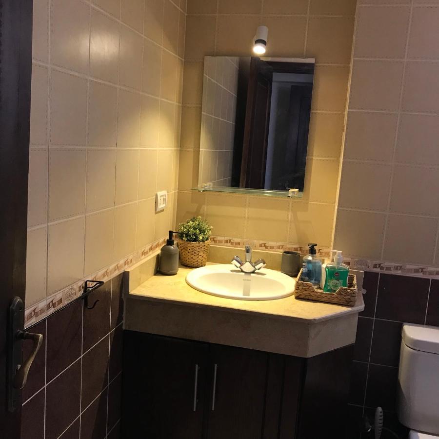 Chalet Marina Wadi Degla Families Only Pool View 2Nd Floor 6 Adults Ain Sukhna Dış mekan fotoğraf