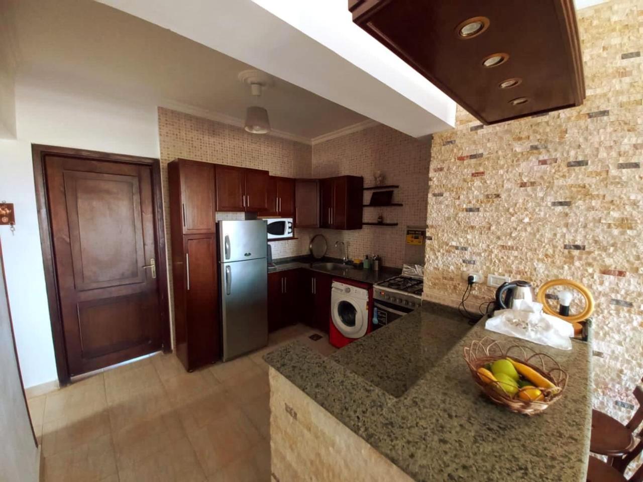 Chalet Marina Wadi Degla Families Only Pool View 2Nd Floor 6 Adults Ain Sukhna Dış mekan fotoğraf