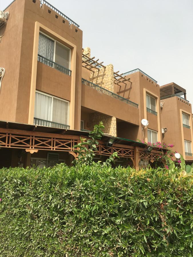 Chalet Marina Wadi Degla Families Only Pool View 2Nd Floor 6 Adults Ain Sukhna Dış mekan fotoğraf